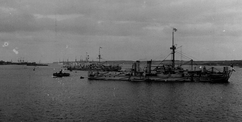 File:German fleet at anchor, 1896 NH 88647.jpg