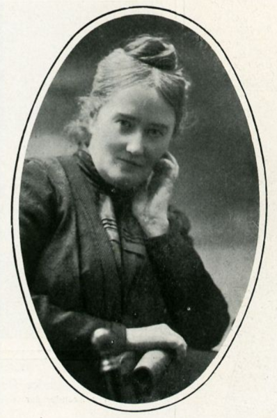 File:Helene Lange c. 1903.png