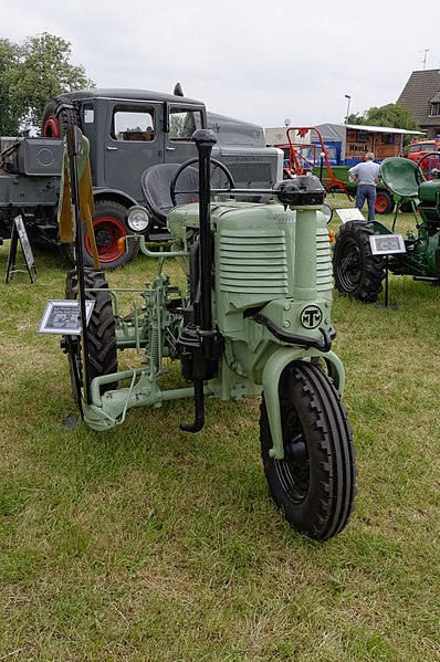 File:Hemmoor -Oldtimer Ausstellung - Ritscher - 2018 by-RaBoe 51.jpg