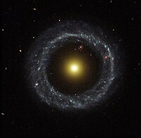 Objekt wot Hoag, kołowa galaksis wotkryta w lěće 1950.
