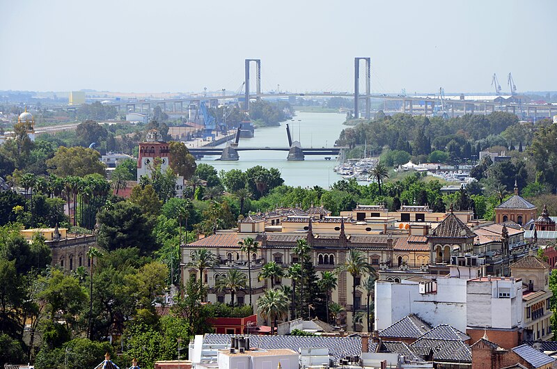 File:Hotel Alfonso XIII y puentes Sevilla.jpg