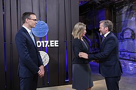 Informal meeting of ministers for foreign affairs (Gymnich). Handshake Sven Mikser, Federica Mogherini and Anders Samuelsen (36893605196).jpg