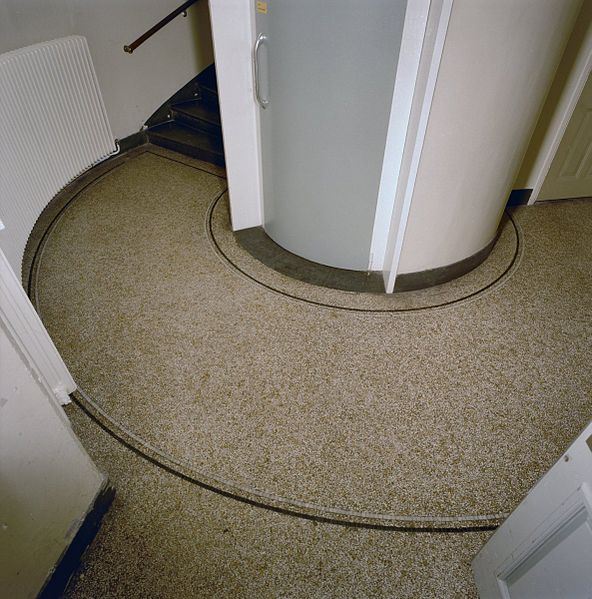 File:Interieur, terrazzo vloer in kelder - Groningen - 20284923 - RCE.jpg