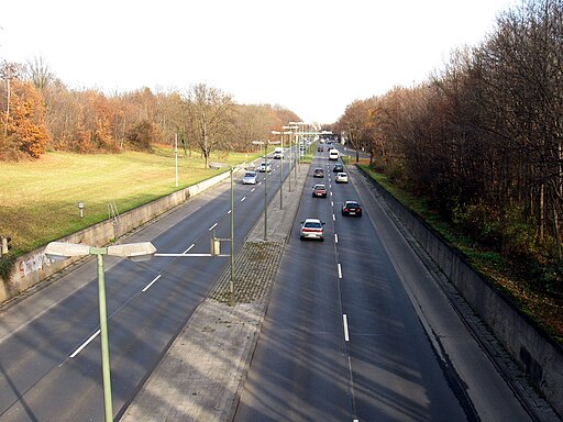 Isarring Biedersteiner Tunnel Nord 2009-11