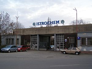 Istrochem: Poloha, Názvy, História