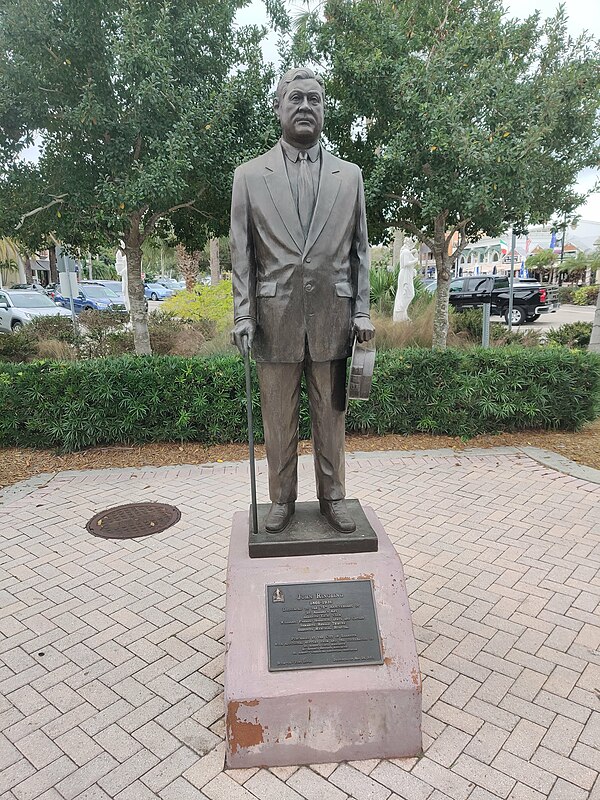 Statue of John Ringling near the Circus Ring Hall of Fame in Sarasota, Florida.