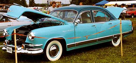 File:Kaiser Manhattan 4-D Sedan 1953.jpg