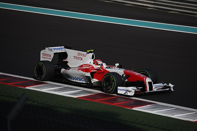 File:Kamui Kobayashi (Toyota TF109) on Sunday at 2009 Abu Dhabi Grand Prix.jpg