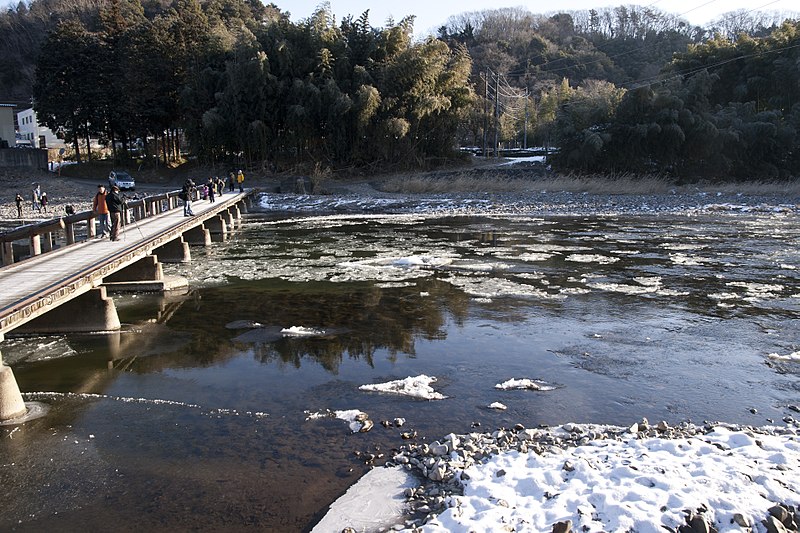 File:Kuji River 33.jpg