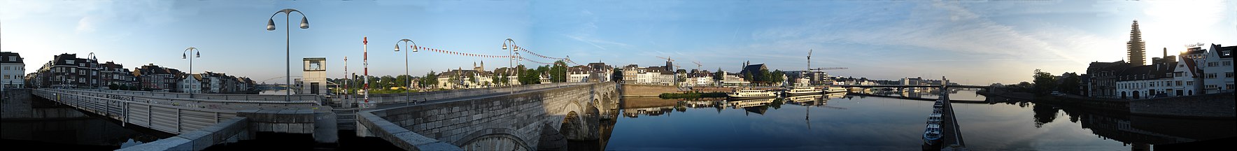Panorama from Saint Servatius bridge over the Meuse river