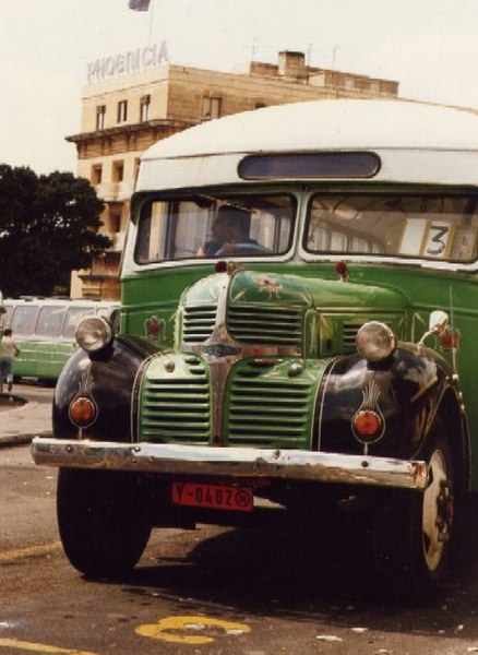 File:Malta 01 bus.jpg