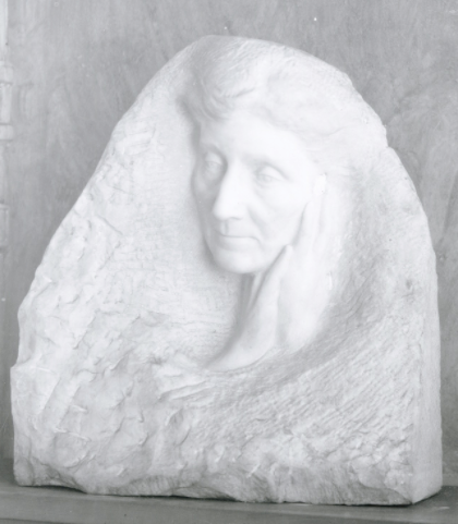 Fil:Malvina Hoffman, My Mother, marble, 1918.tif