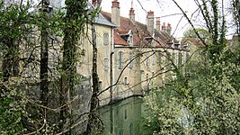 Fossé et côté sud.