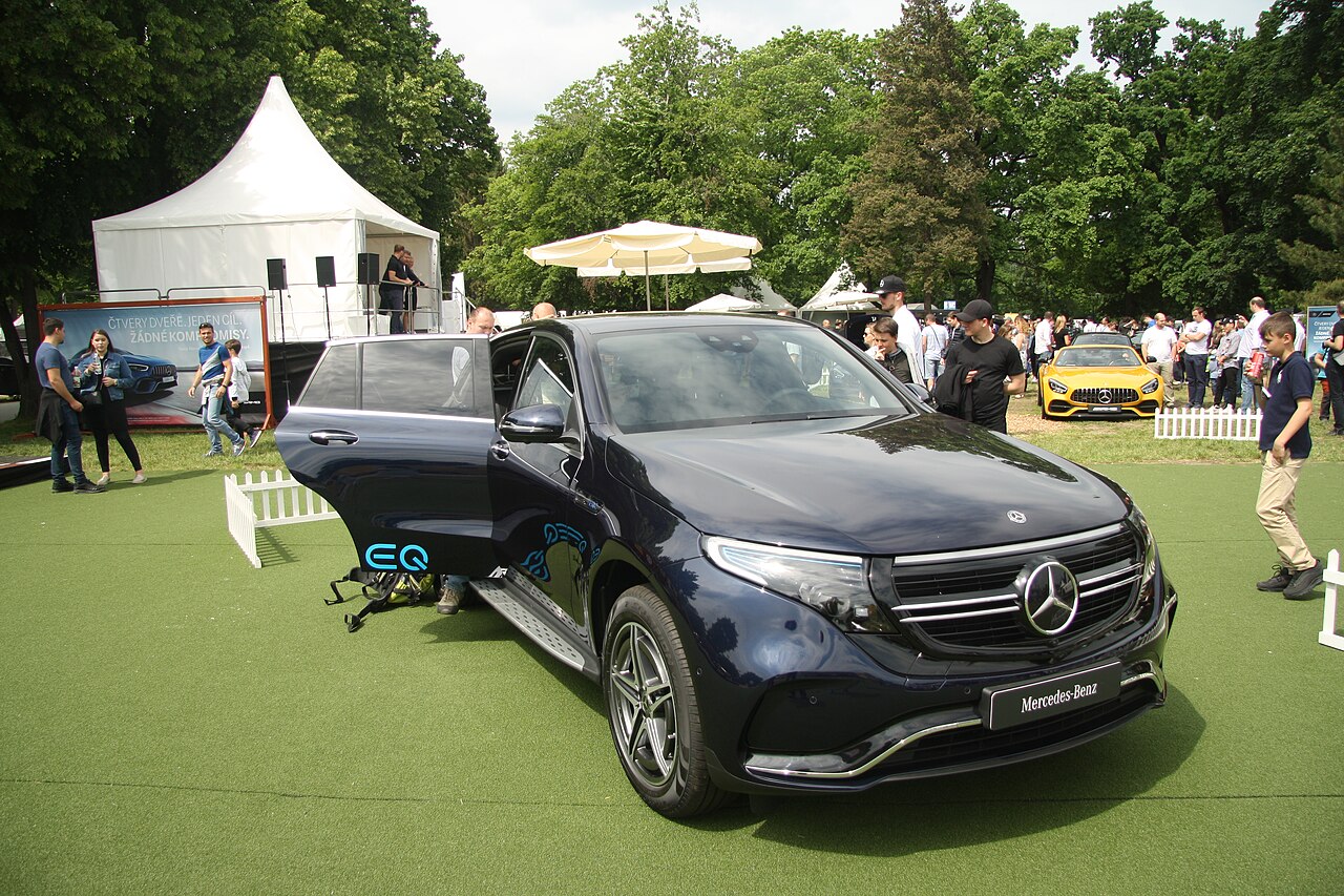 Image of Mercedes-Benz EQ 2019 at Legendy 2019 in Prague