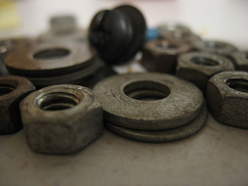 File:Metal nuts.jpg