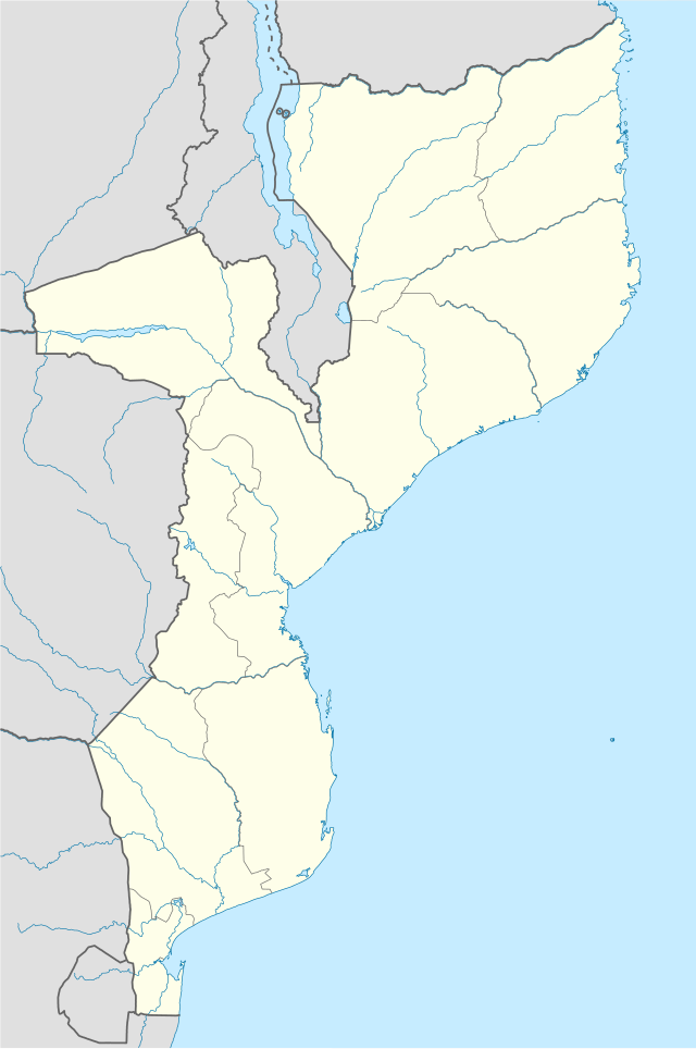 Mapa konturowa Mozambiku, blisko dolnej krawiędzi po lewej znajduje się punkt z opisem „Maputo”