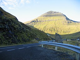 Slættaratindur: Färöarnas högsta berg