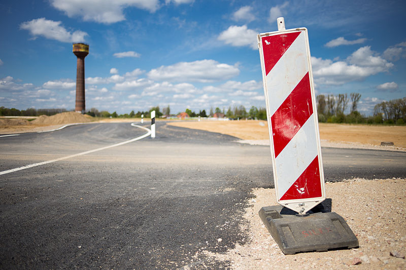 File:New Road former Continental factory site Limmer Hannover Germany 02.jpg