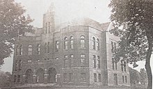 The second North Platte High School building, completed in 1900 and demolished in 1932. North Platte High School, 1900 building.jpg