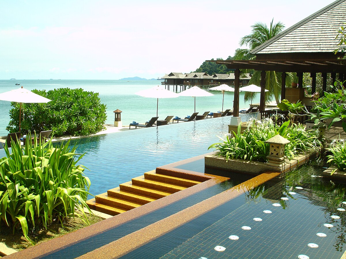 The Pangkor Laut Island !! 1200px-Pangkor_Laut_-_Pool_view