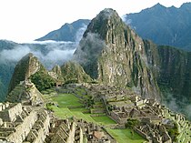 Peruu Machu Picchu päikesetõus 2.jpg