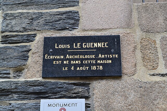 Louis Le Guennec was born in the Hôtel called François du Parc.