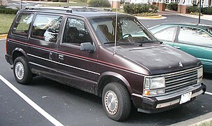 Plymouth-Voyager-SWB-1.jpg