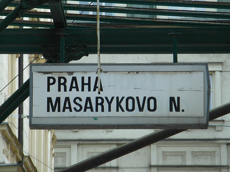 File:Praha - Masarykovo nádraží (7509984234).jpg