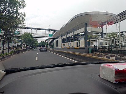 Cara untuk pergi ke Halte TransJakarta Pramuka BPKP menggunakan Transportasi Umum - Tentang tempat tersebut