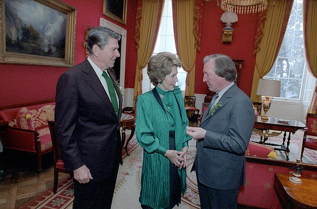 Haughey with President Ronald Reagan and First Lady Nancy Reagan in March 1982