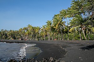 Punaluʻu Beach