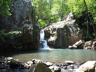 How to get to Rio de la Miel with public transit - About the place