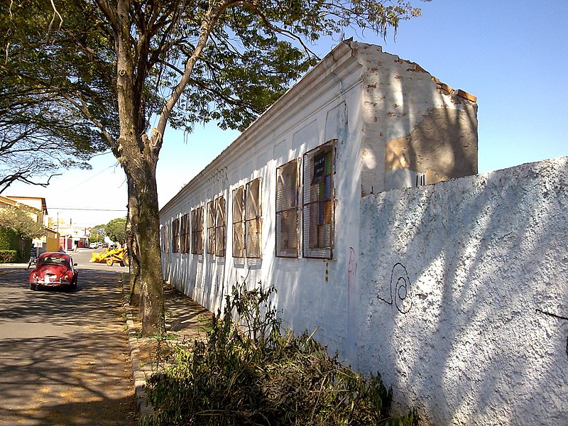 File:RUINAS DA ANTIGA FÁBRICA DOS LINS - INDAIATUBA - panoramio (1).jpg