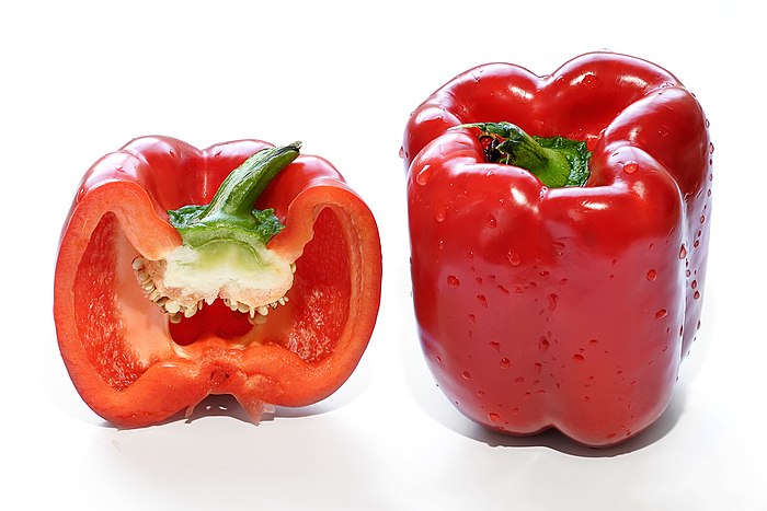 Red capsicum and cross section.jpg