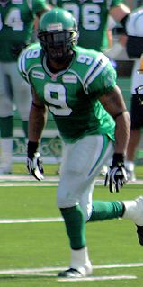 <span class="mw-page-title-main">Reggie Hunt</span> American gridiron football player (born 1977)