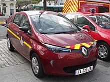 Light elecric car Renault Zoe, Paris, June 2019. Renault Zoe SPVL507.jpg