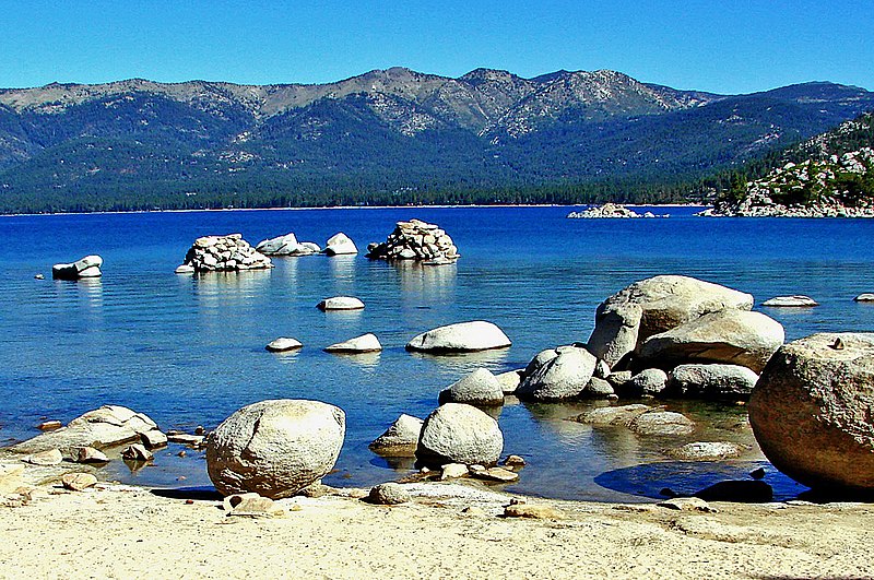 File:Rock Piles, Sand Harbor, Lake Tahoe, 9-10 (14859794697).jpg