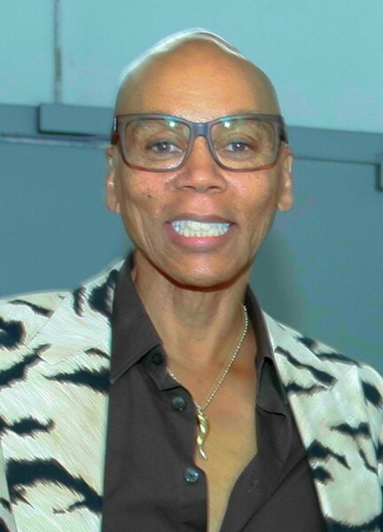 Image: Ru Paul at Dragcon by dvsross (cropped)