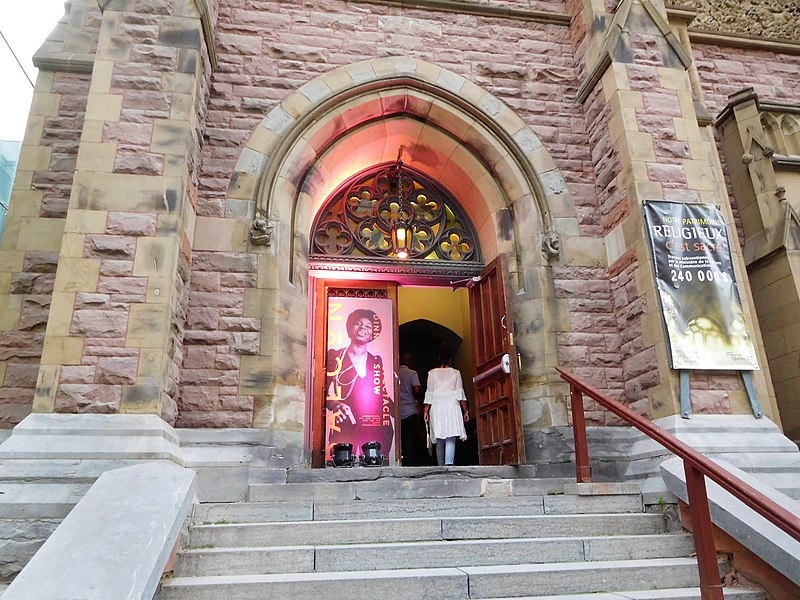 File:Saint James United Church 41.jpg