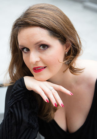 <span class="mw-page-title-main">Sandra Trattnigg</span> Austrian opera and concert soprano (born 1976)