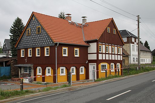 Seifhennersdorf - Leutersdorfer Straße 17 - 0001 SF