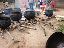 Reunión de marmitas en Seswaa, Botsuana.