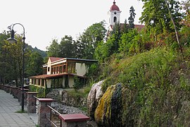 Skleneteplice jaskyna church 20111.jpg