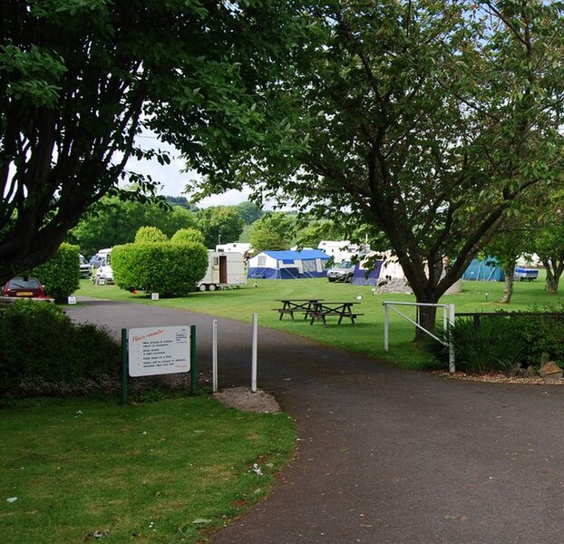 File:Slapton Campsite - geograph.org.uk - 1622329.jpg