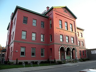 <span class="mw-page-title-main">Springfield Public School</span> United States historic place