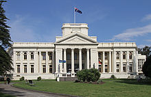 The St Kilda Town Hall and its Victorian public gardens