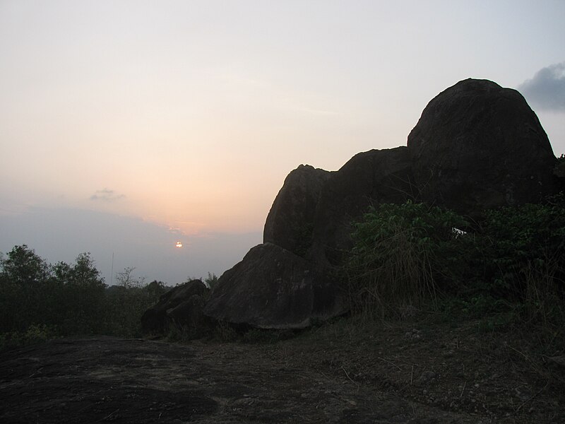 File:Sunset viewed from Elephant Rock in Ramavarmapuram.jpg