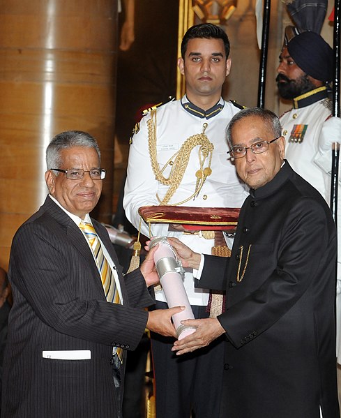 File:The President, Shri Pranab Mukherjee presenting the Padma Bhushan Award to Prof. Jyeshtharaj Bhalchandra Joshi, at a Civil Investiture Ceremony, at Rashtrapati Bhavan, in New Delhi on March 31, 2014.jpg