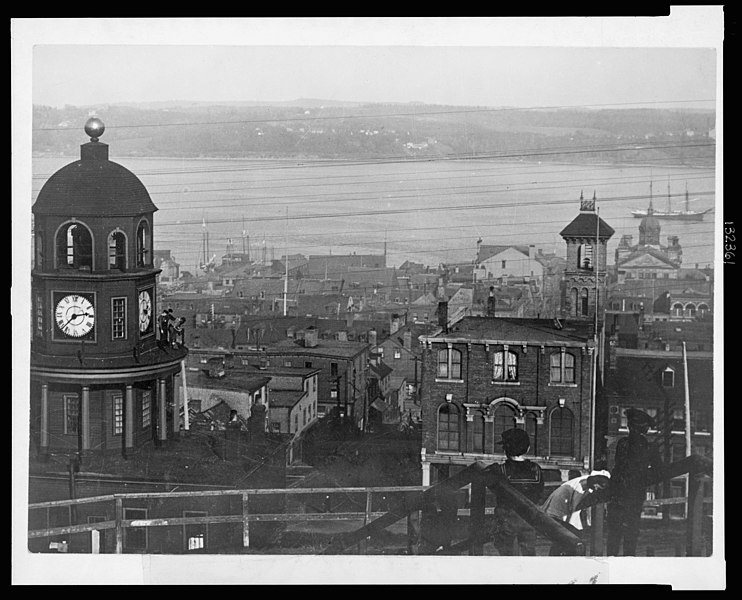 File:The harbor of Halifax where the "Titanic" victims were taken LCCN2002735755.jpg