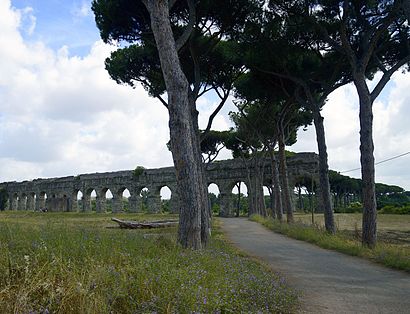 How to get to Parco degli Acquedotti with public transit - About the place